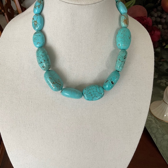 Turquoise necklace - Picture 1 of 3